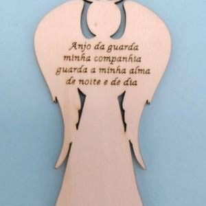 Anjinho em Madeira